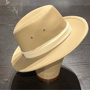 Vintage Banana Republic Safari Hat